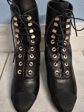 RARE CHANEL RUNWAY BOOTS ✨Authentic Chanel Lace-Up Ankle Boots (Style G34910)